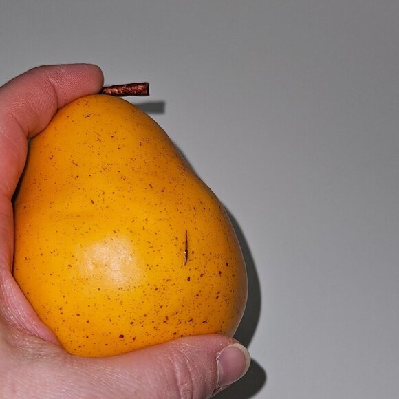 4 Pieces Fake Faux Decorative Fruit Lot Oranges Pears Realistic Life Size - Picture 15 of 15